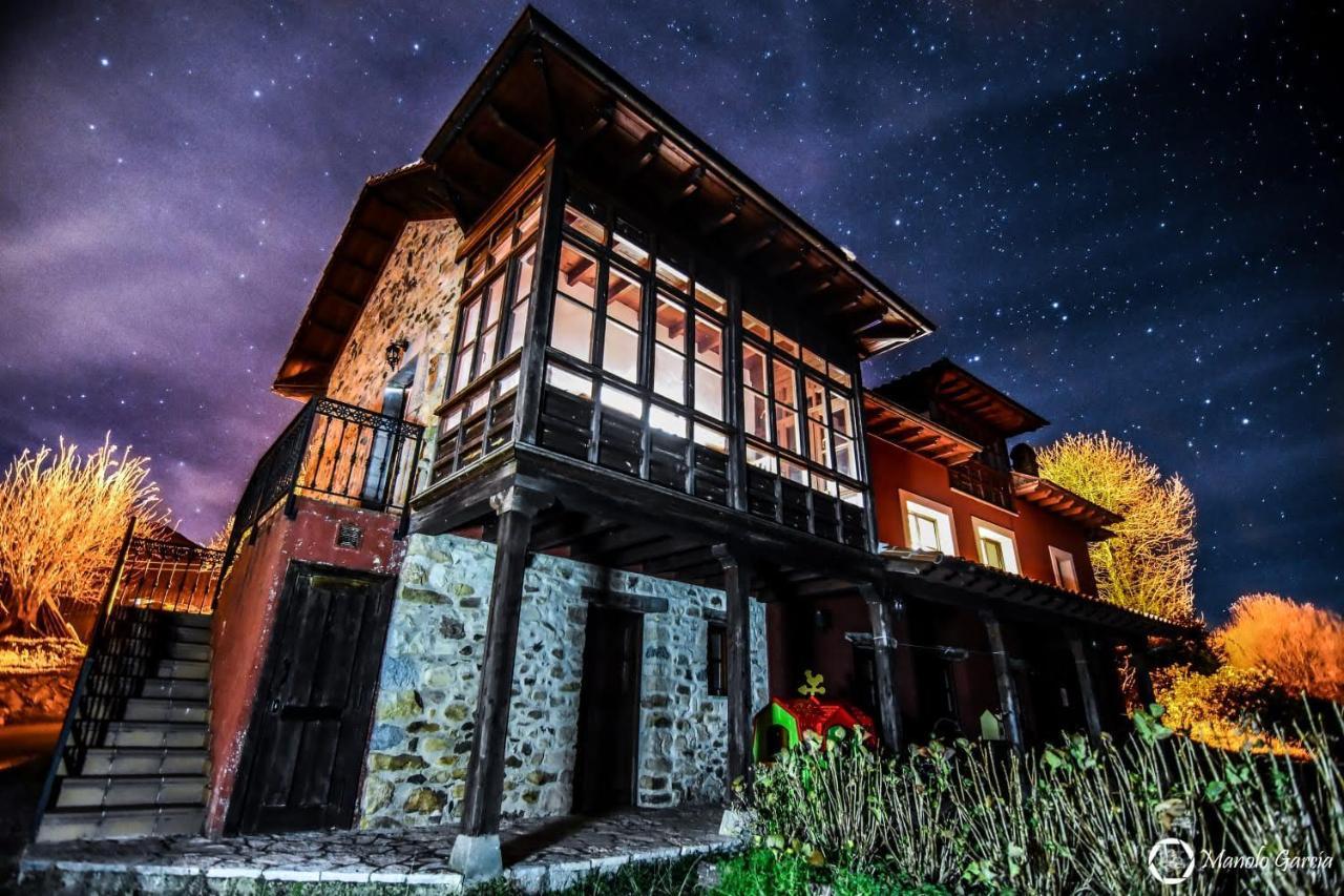 Hostal El interior de Gaia Arriondas Exterior foto