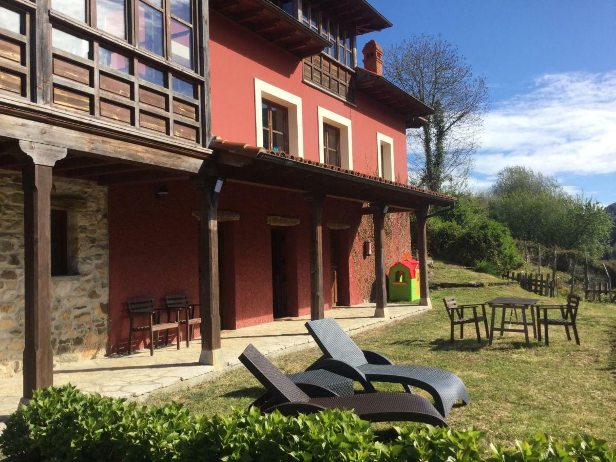 Hostal El interior de Gaia Arriondas Exterior foto