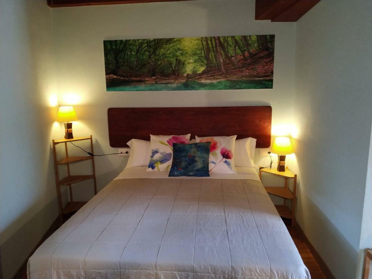 Hostal El interior de Gaia Arriondas Exterior foto